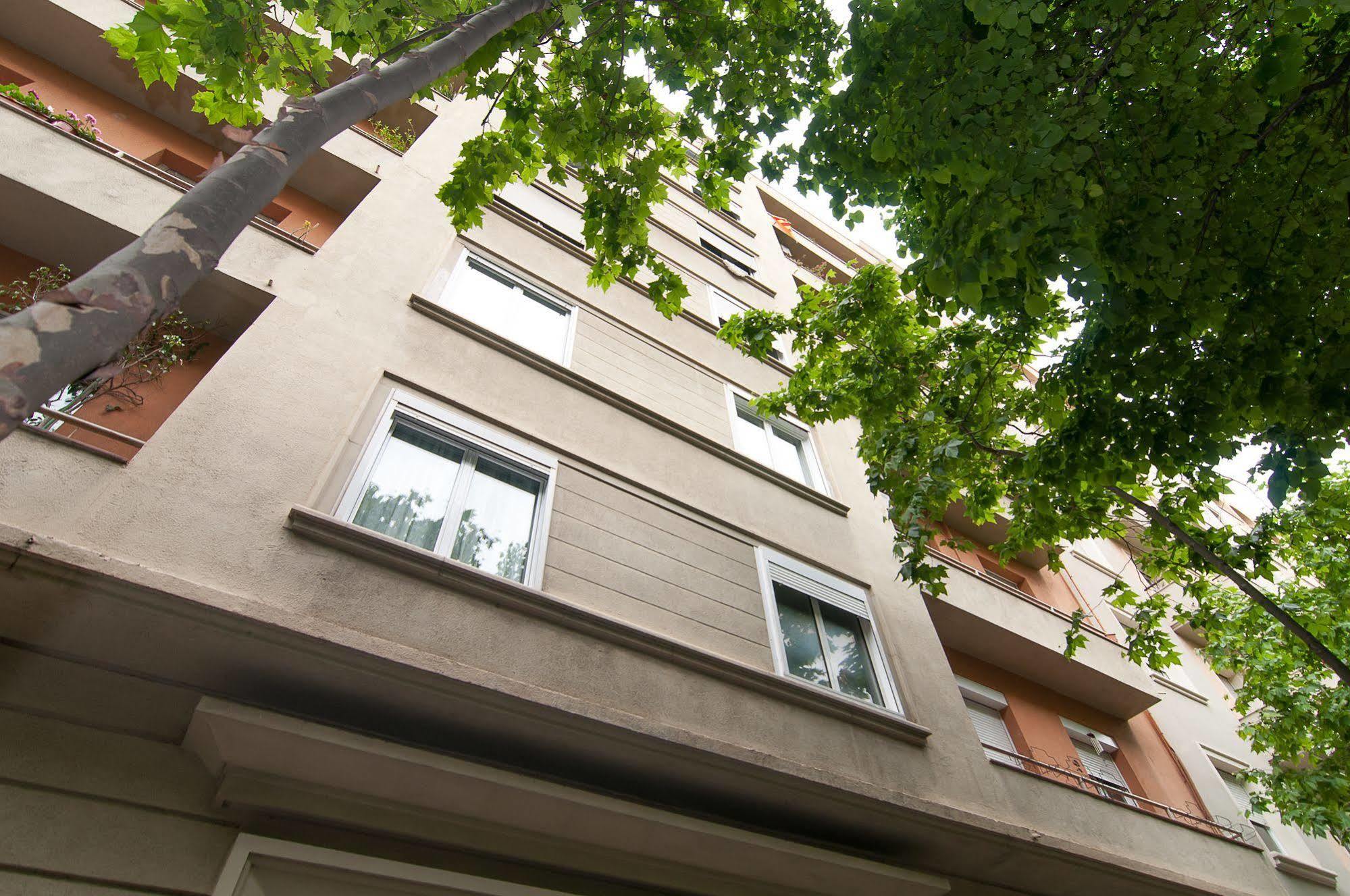Bbarcelona Apartments Gaudi Avenue Flats Exterior foto